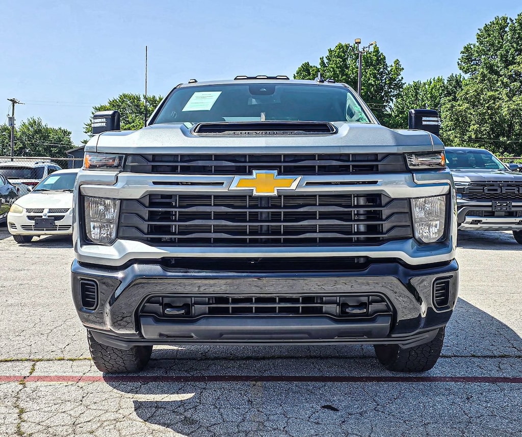 Used 2024 Chevrolet Silverado 2500 HD Custom Truck Crew Cab