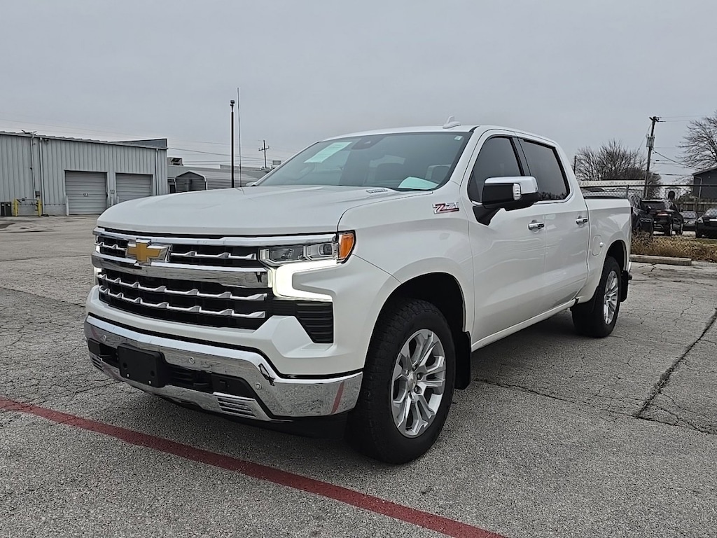 Used 2025 Chevrolet Silverado 1500 LTZ Truck Crew Cab