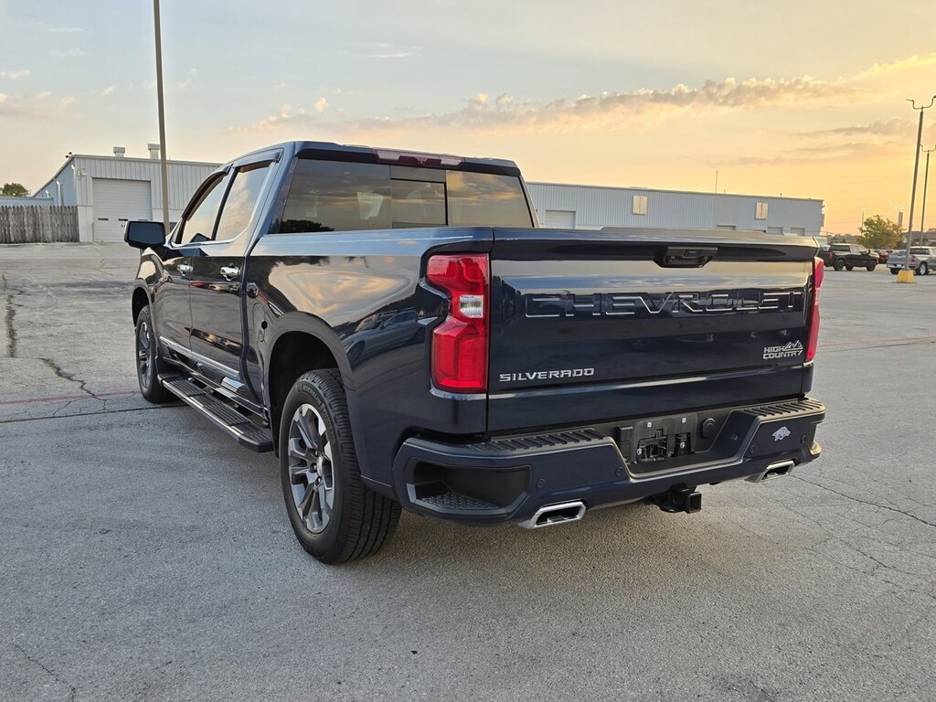 Used 2022 Chevrolet Silverado 1500 High Country Truck Crew Cab