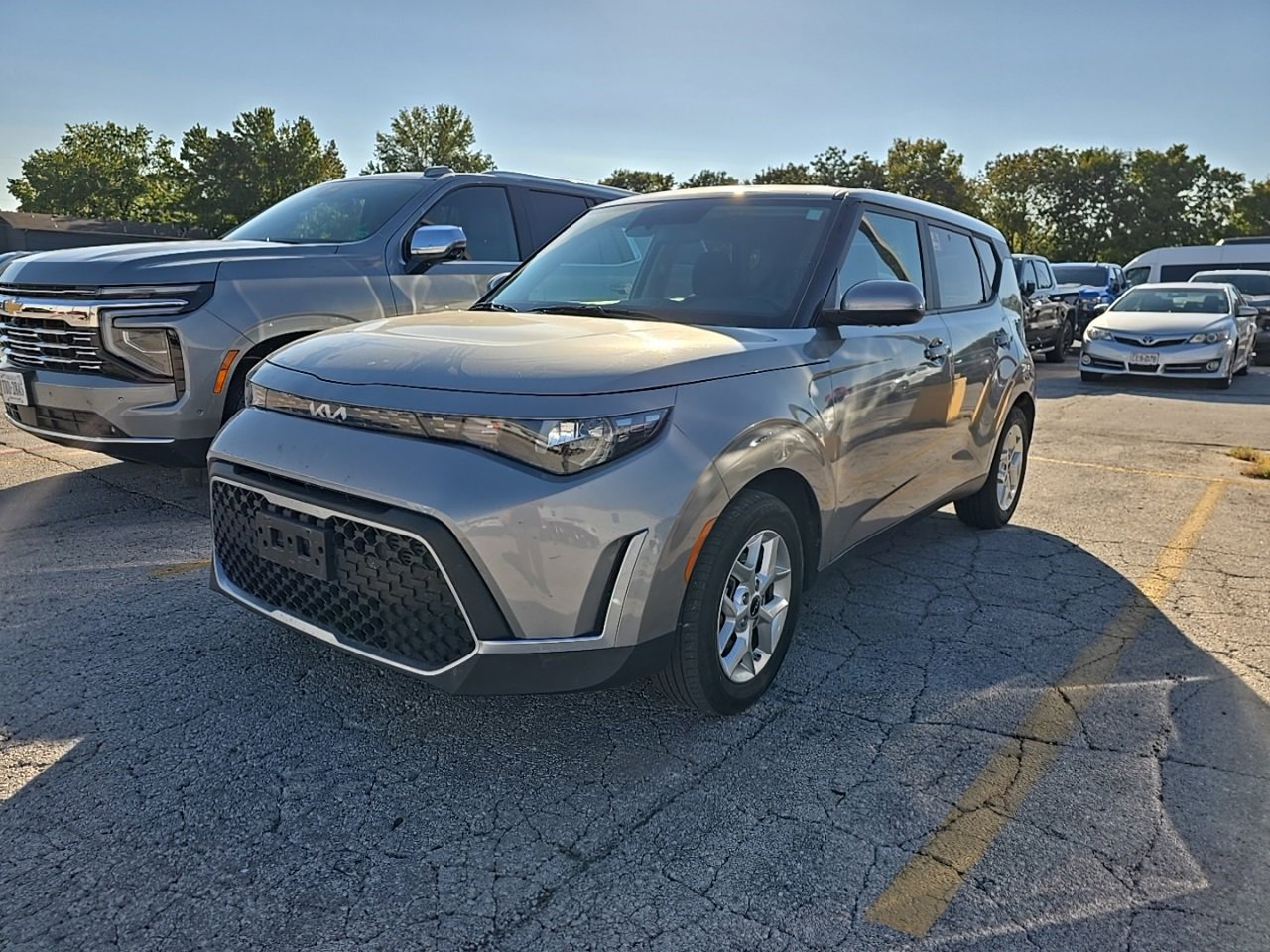 2024 Kia Soul LX photo 3