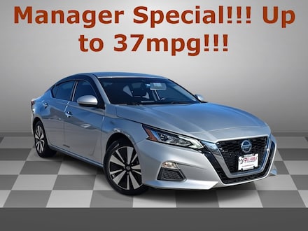 2021 Nissan Altima SV FWD Sedan