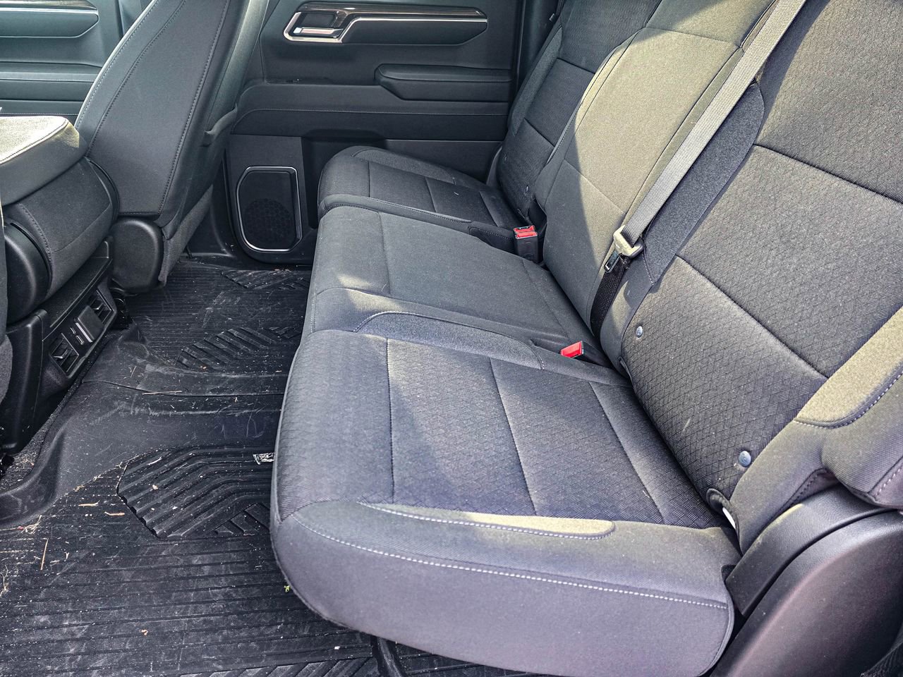 Used 2024 Summit White Chevrolet RST image 12