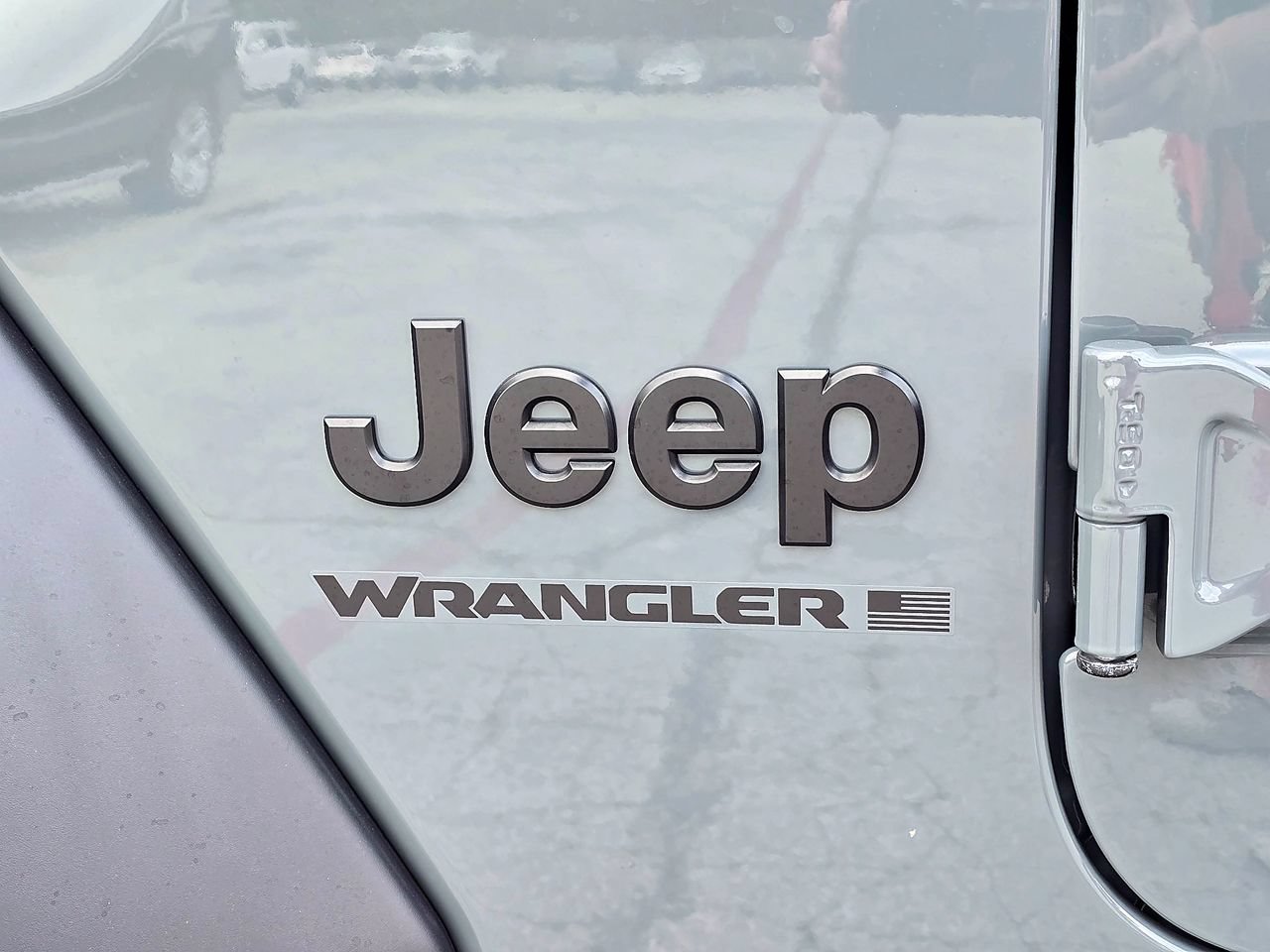 Used 2024 Gray Jeep Sport image 7