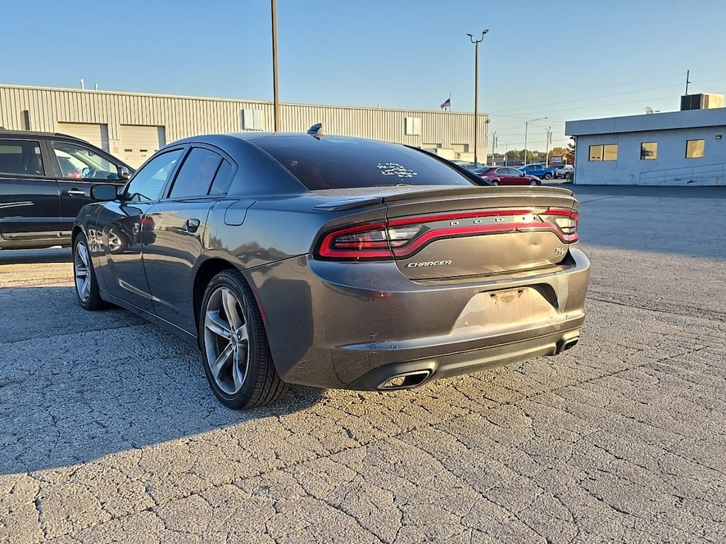 Used 2017 Dodge Charger R/T Sedan
