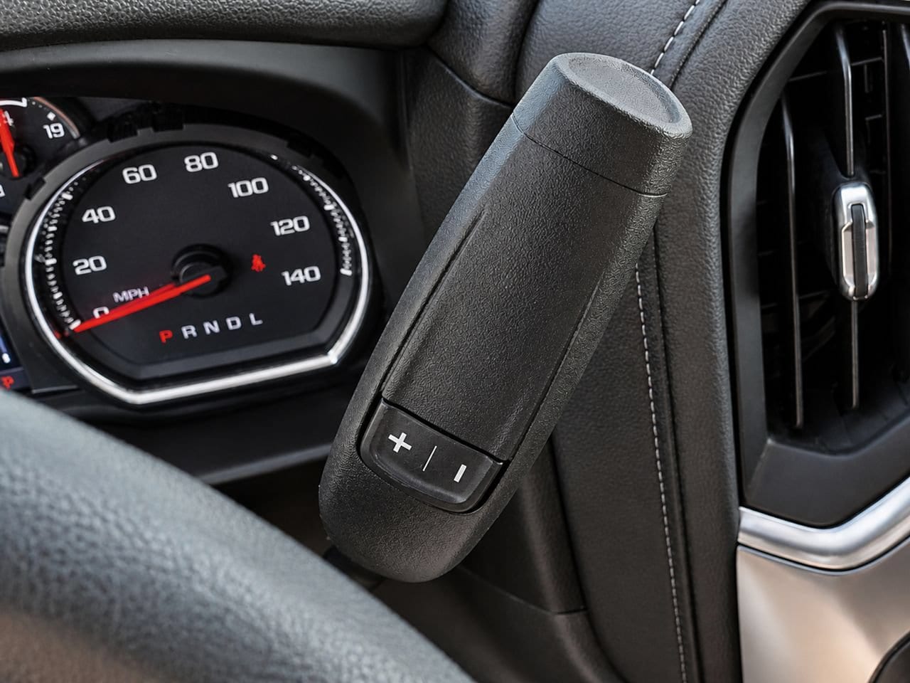 Used 2020 Summit White Chevrolet LT image 27
