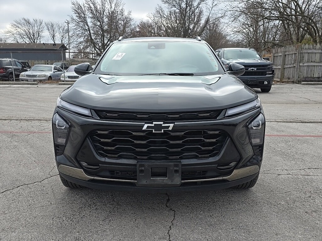 Used 2024 Chevrolet Trax Activ SUV