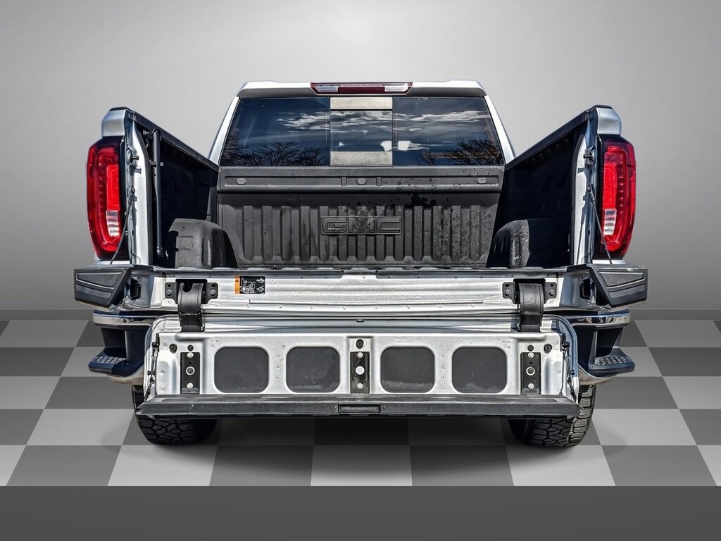 Used 2021 GMC Sierra 1500 SLT Truck Crew Cab