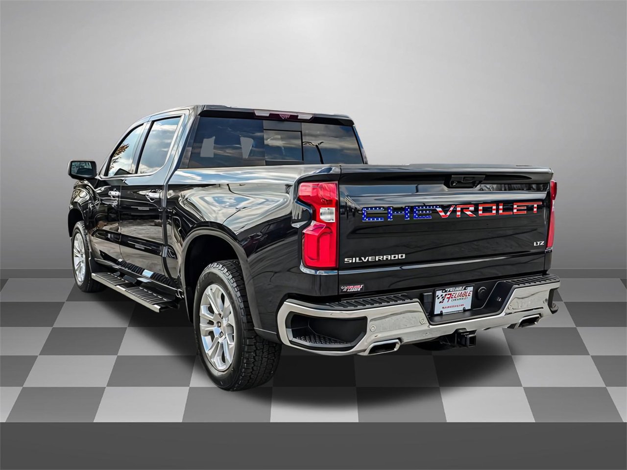 2023 Chevrolet Silverado 1500 LTZ photo 4