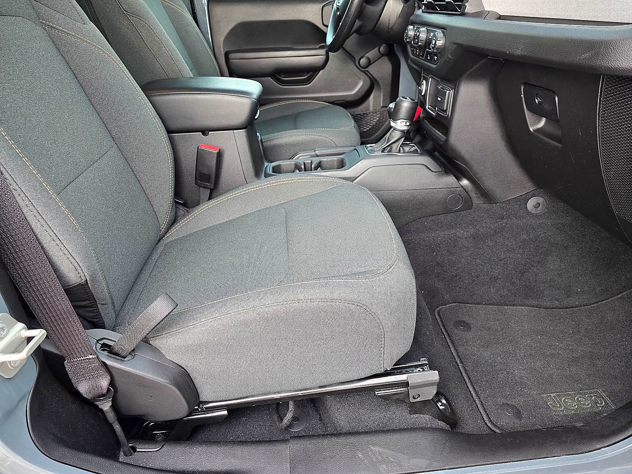 Used 2024 Gray Jeep Sport image 33