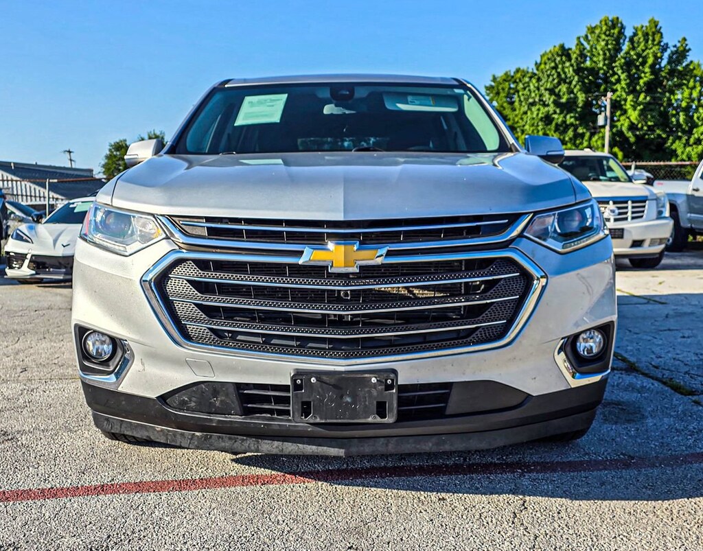Used 2021 Chevrolet Traverse LT Cloth SUV