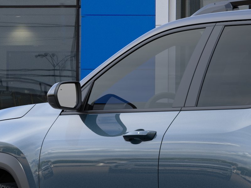 2027 Chevrolet Equinox LT - Photo 12