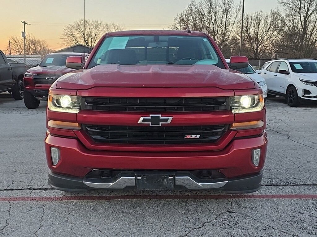 Used 2018 Chevrolet Silverado 1500 LT Truck Crew Cab