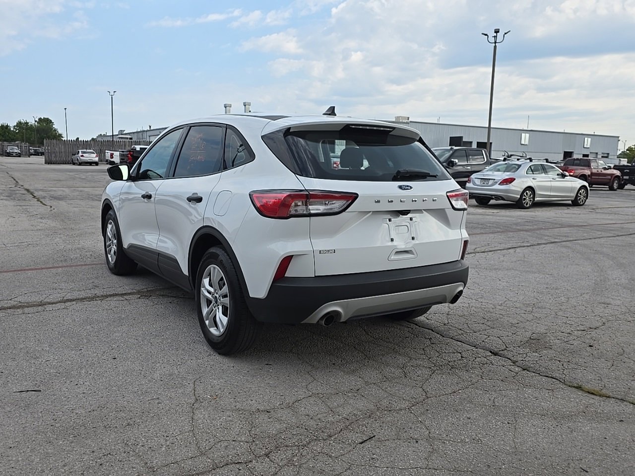 2021 Ford Escape S photo 4