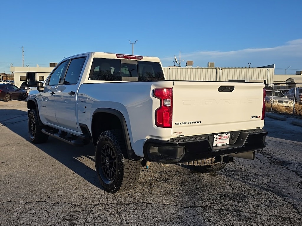 Used 2024 Chevrolet Silverado 2500 HD ZR2 Truck Crew Cab