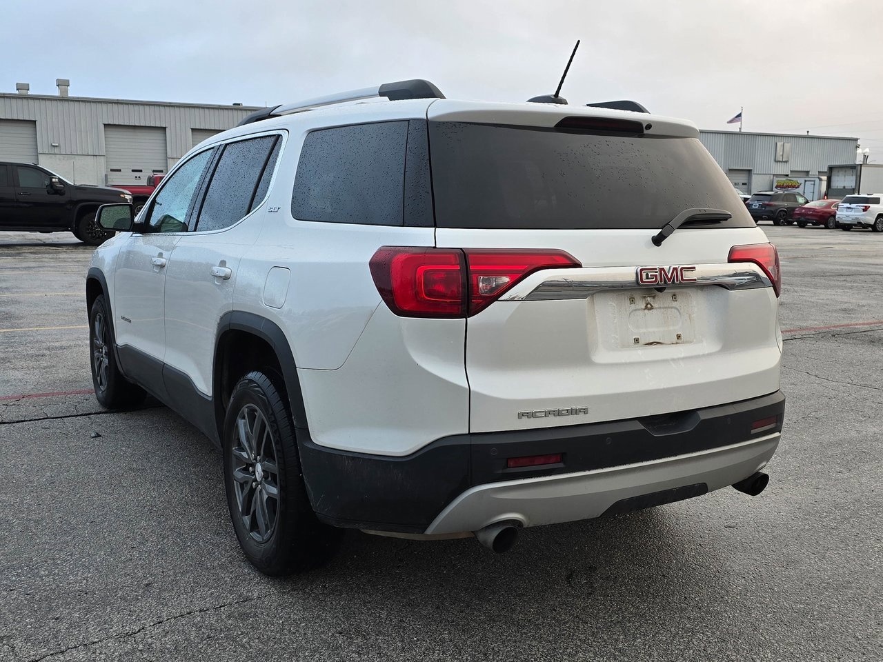 2017 Gmc Acadia SLT photo 4