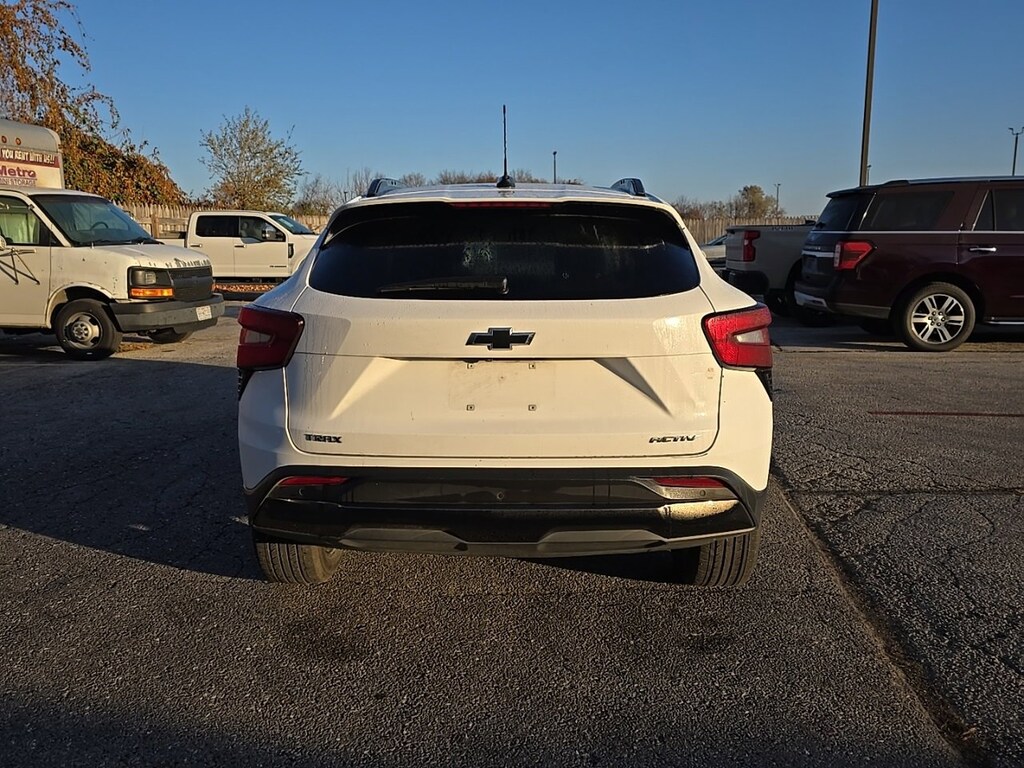 Used 2024 Chevrolet Trax Activ SUV