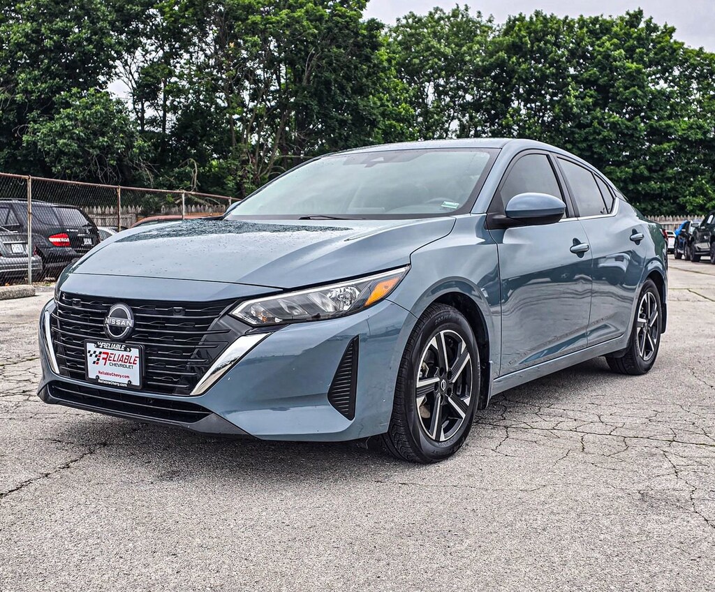 Used 2024 Nissan Sentra SV Xtronic CVT Sedan