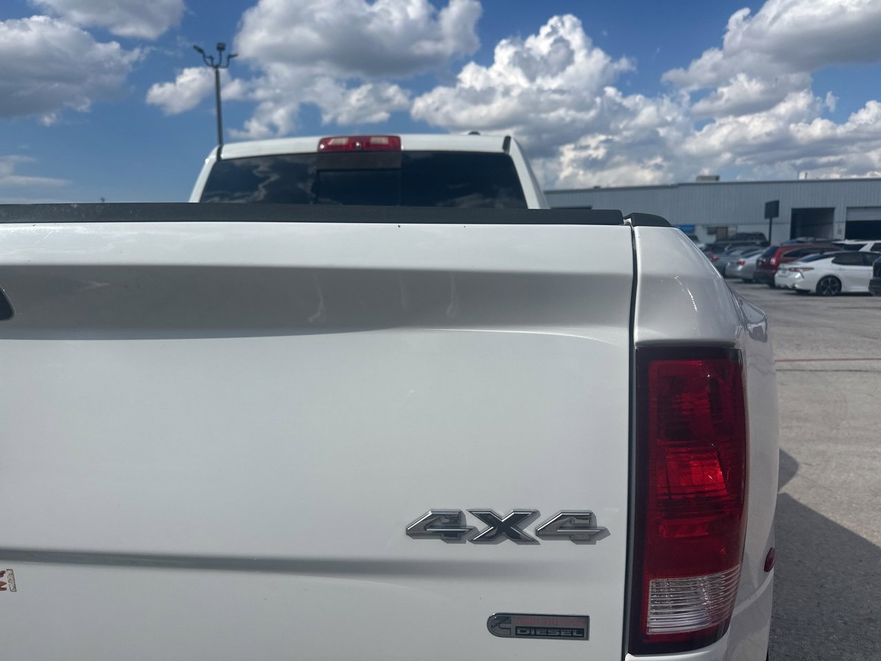 2012 Ram 3500 Laramie photo 4