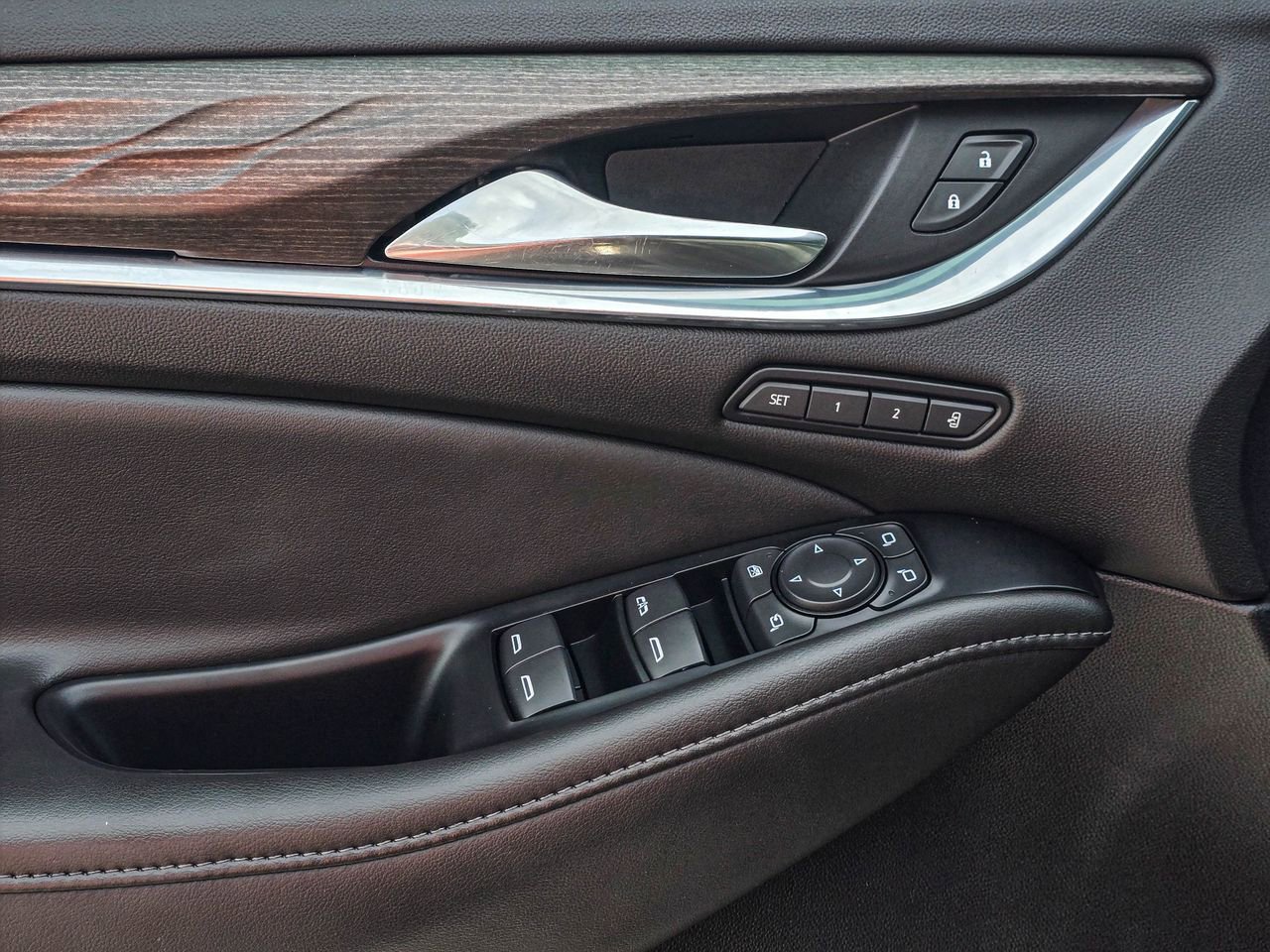 2024 Buick Enclave Avenir - Photo 12