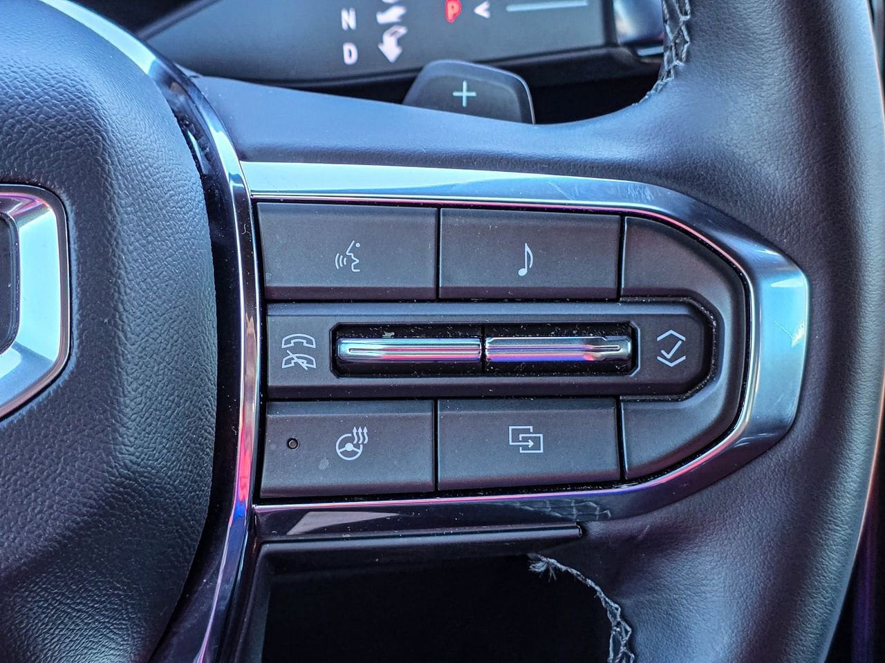 2025 GMC Acadia Elevation - Photo 25
