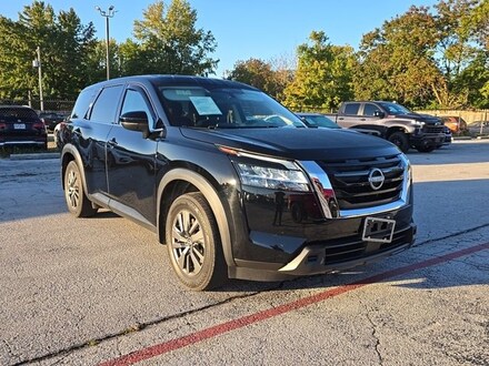 2022 Nissan Pathfinder S SUV 2022 Nissan Pathfinder S SUV