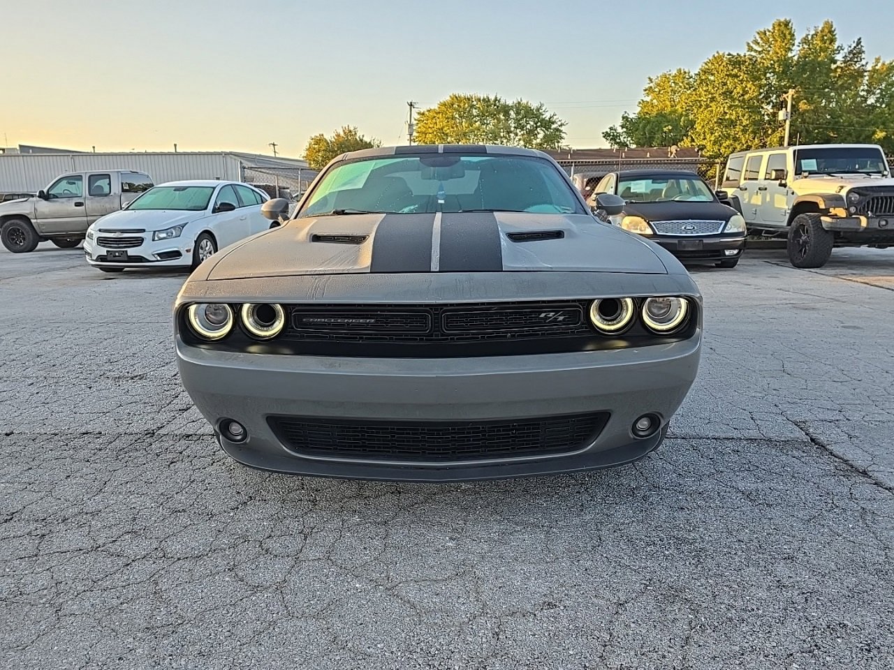 2018 Dodge Challenger R/T photo 2