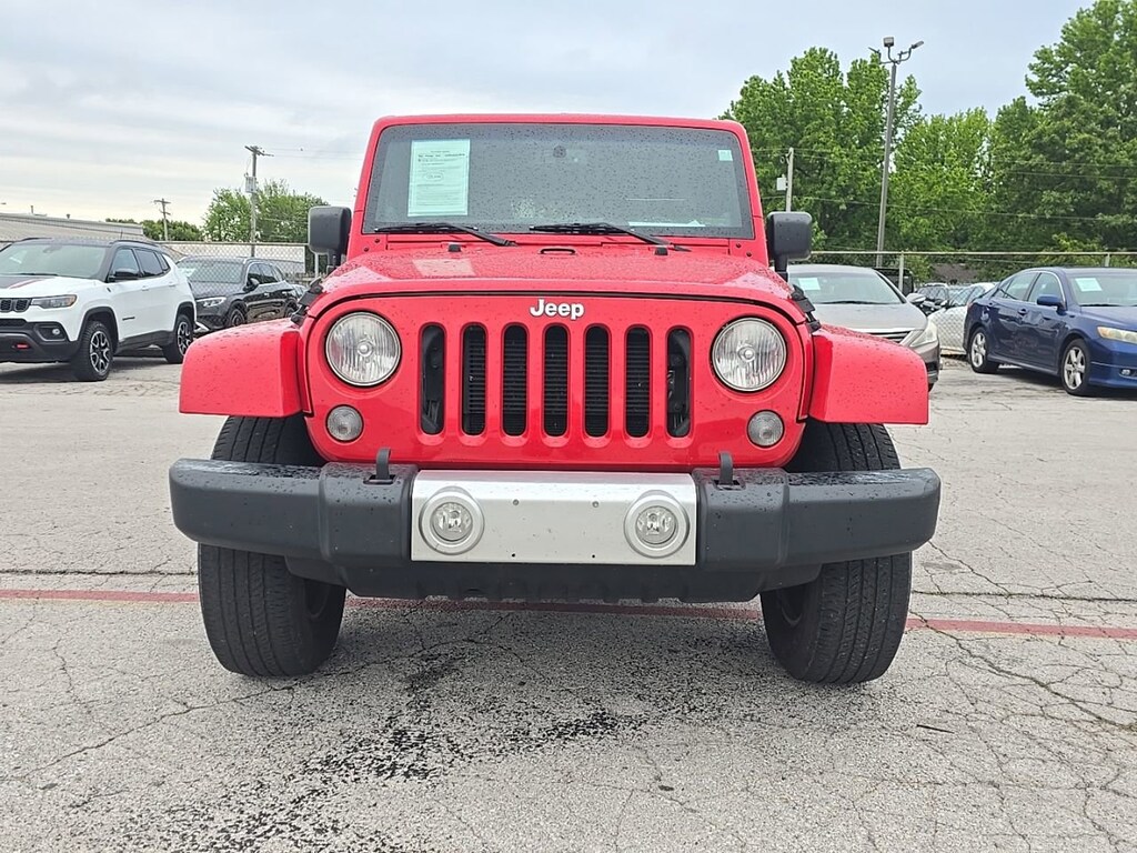 Used 2014 Jeep Wrangler Unlimited Sahara SUV