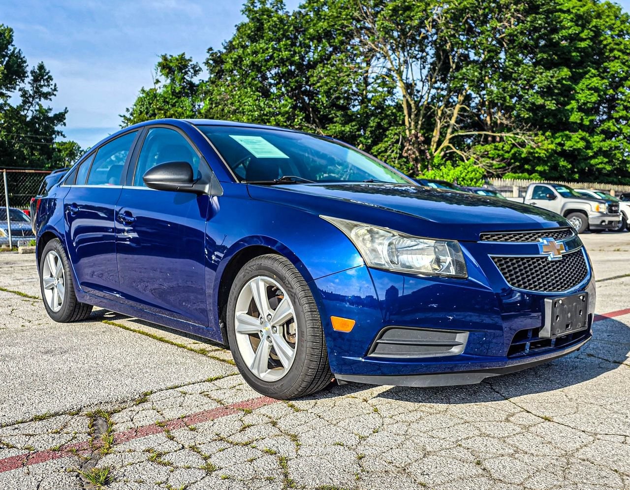 2012 Chevrolet Cruze 4-Door Sedan 2LS's photo