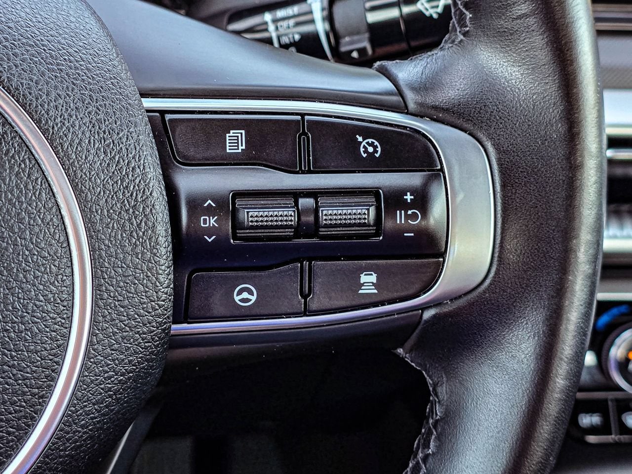 2022 Kia K5 GT-Line - Photo 24