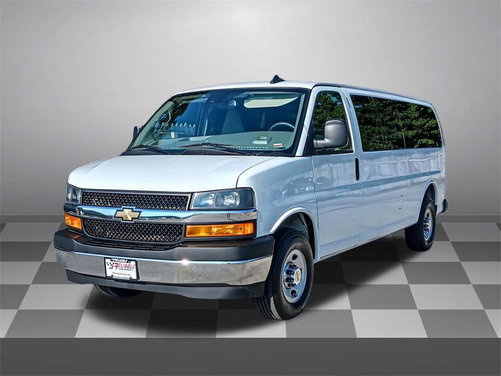 Used 2024 Chevrolet Express Passenger 3500 1LT Van Extended Passenger Van