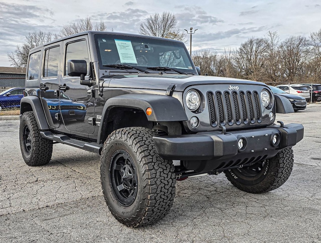 Used 2017 Jeep Wrangler Unlimited Sport 4x4 SUV