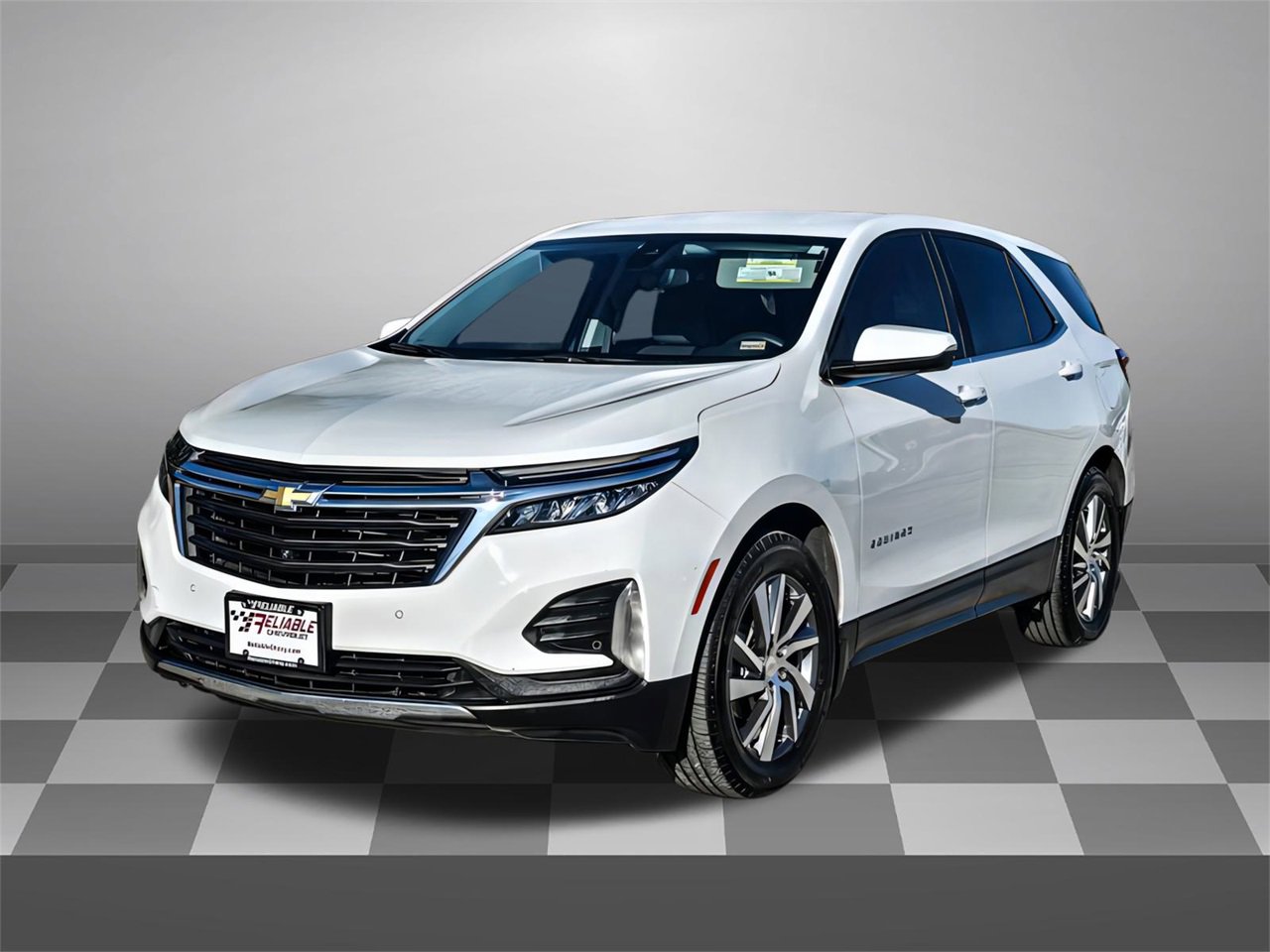 2023 Chevrolet Equinox LT photo 3