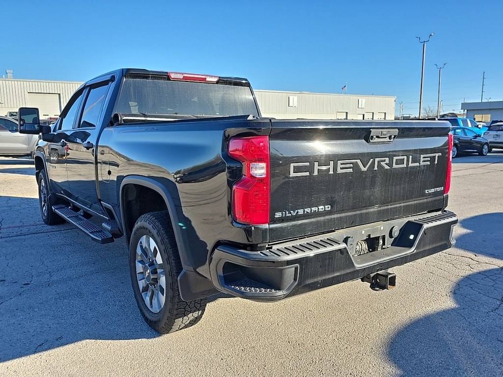 Used 2022 Chevrolet Silverado 2500 HD Custom Truck Crew Cab