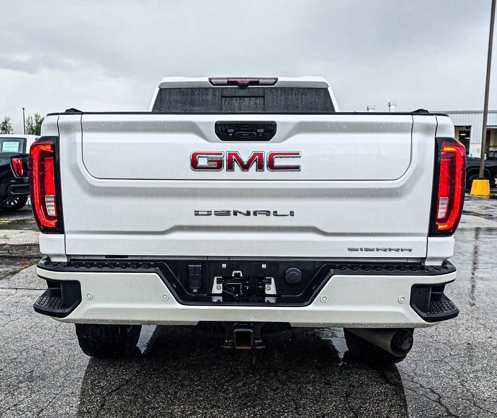 Used 2021 GMC Sierra 2500 HD Denali Truck Crew Cab