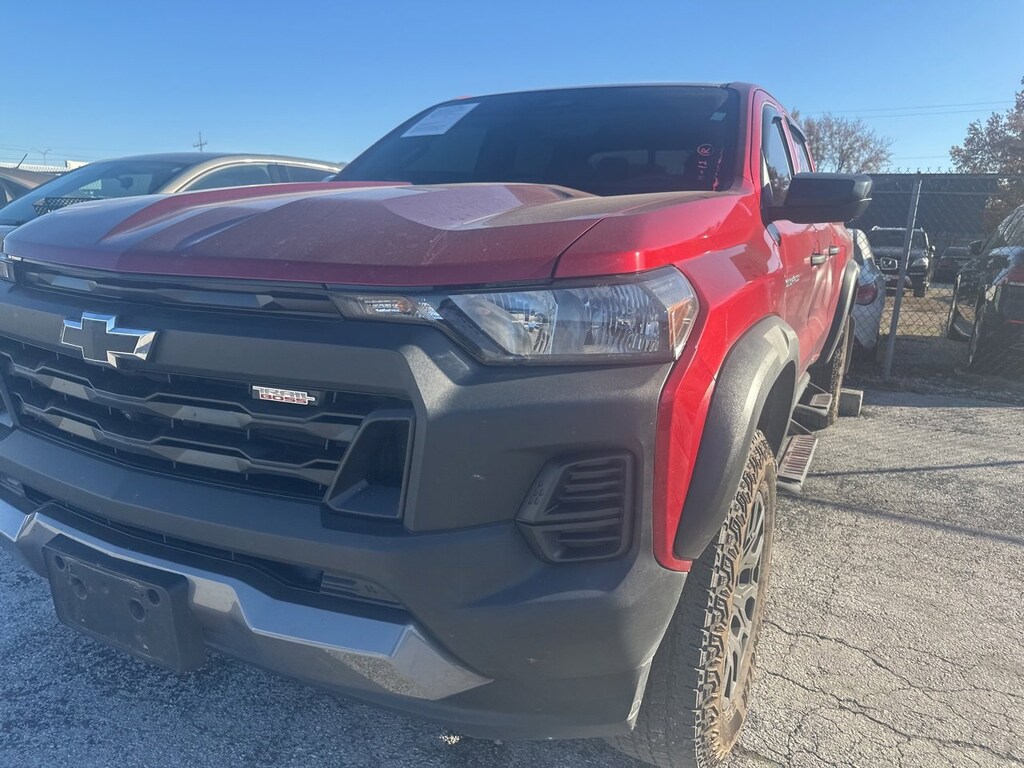 Used 2024 Chevrolet Colorado Trail Boss Truck Crew Cab