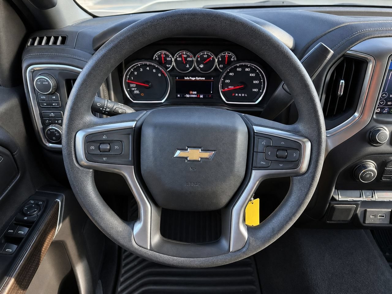Used 2020 Summit White Chevrolet LT image 28