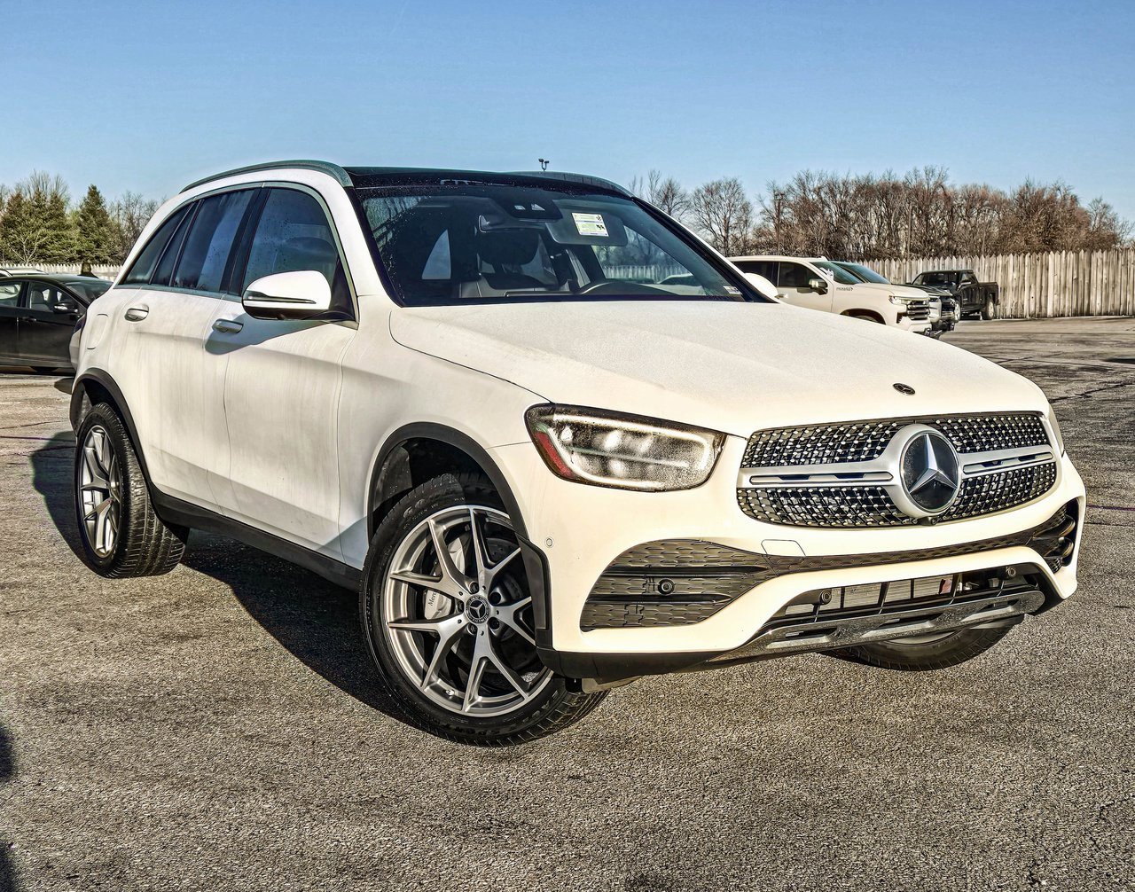 2022 Mercedes-Benz GLC GLC300's photo