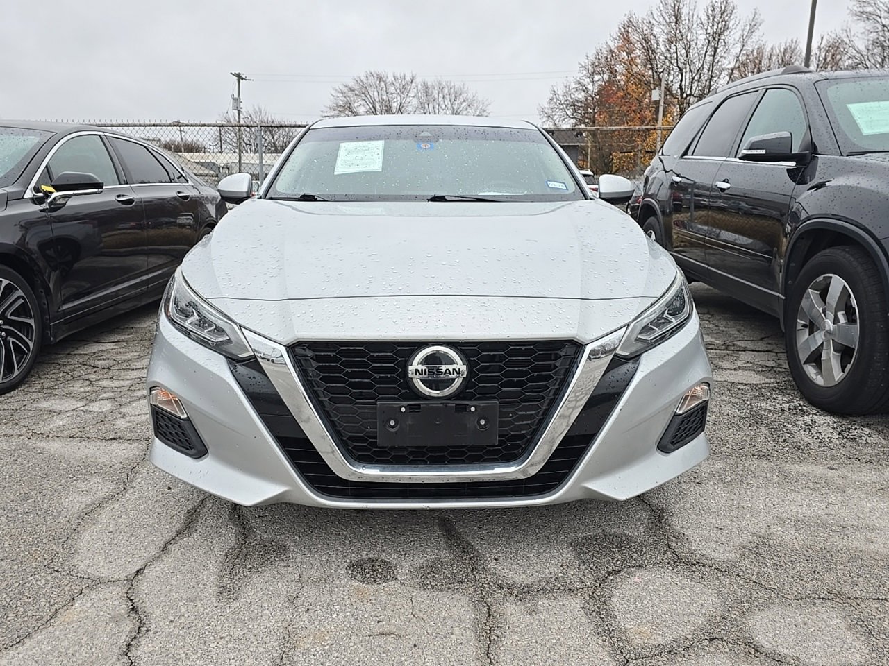 2021 Nissan Altima 2.5 SV photo 2