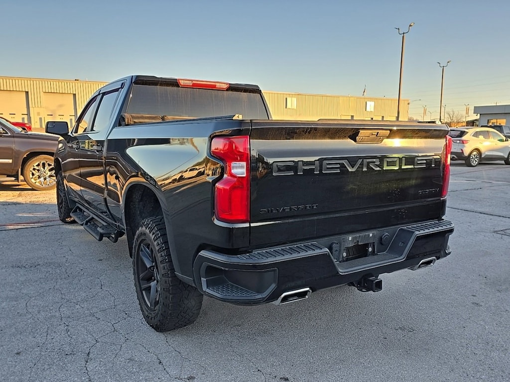 Used 2021 Chevrolet Silverado 1500 Custom Trail Boss Truck Crew Cab