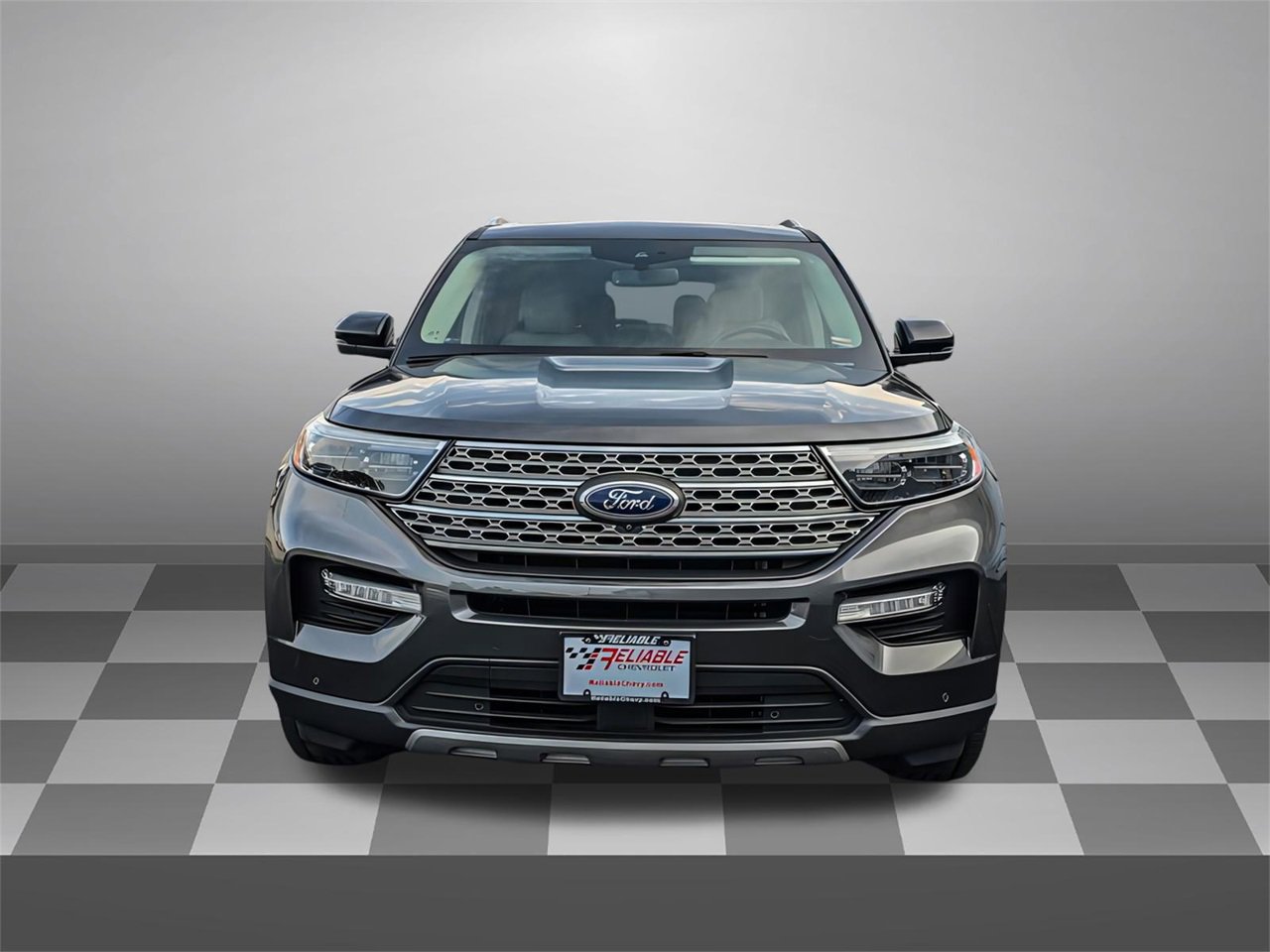 2020 Ford Explorer Limited photo 2