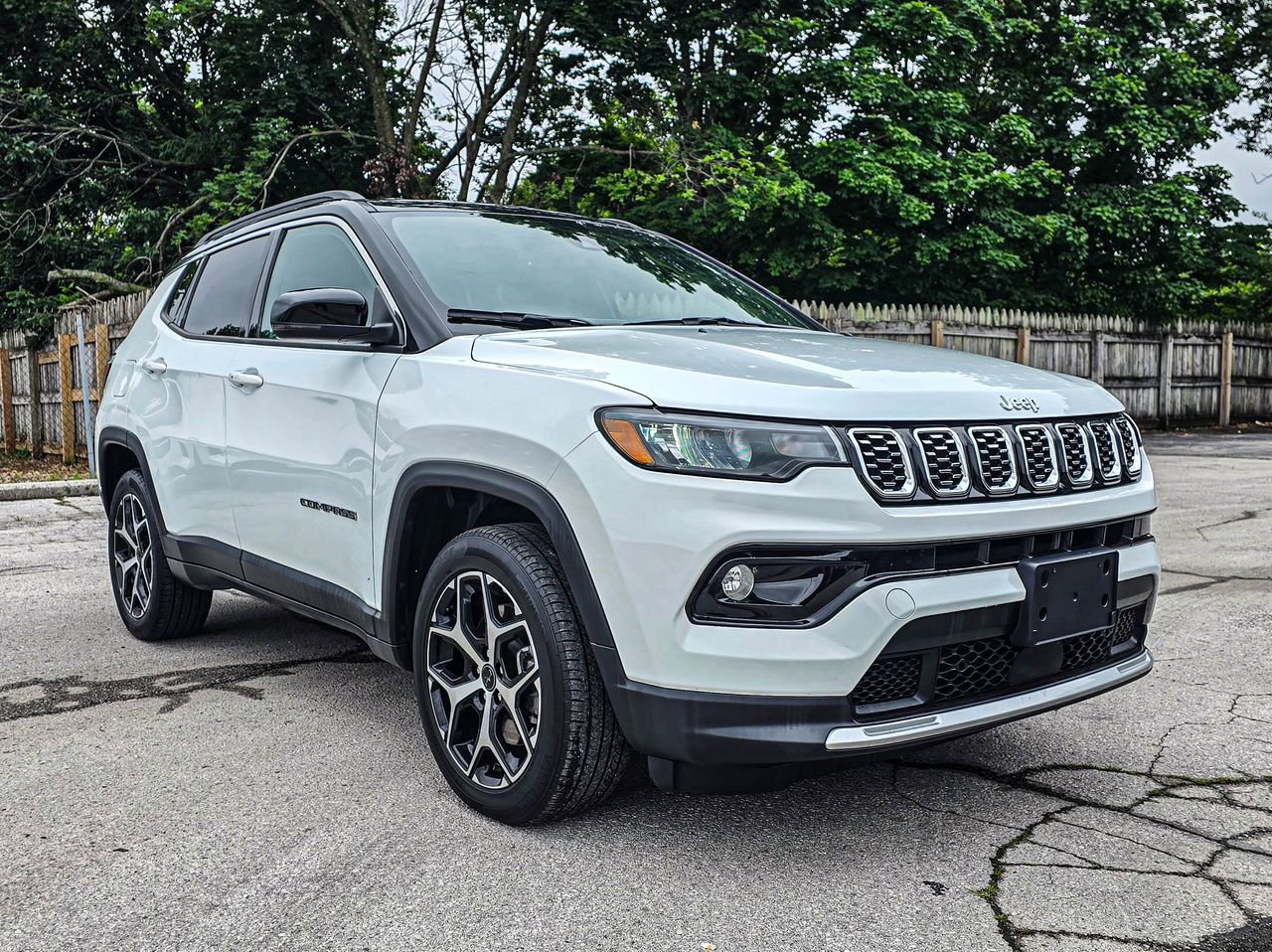 2025 Jeep Compass Limited 4X4's photo