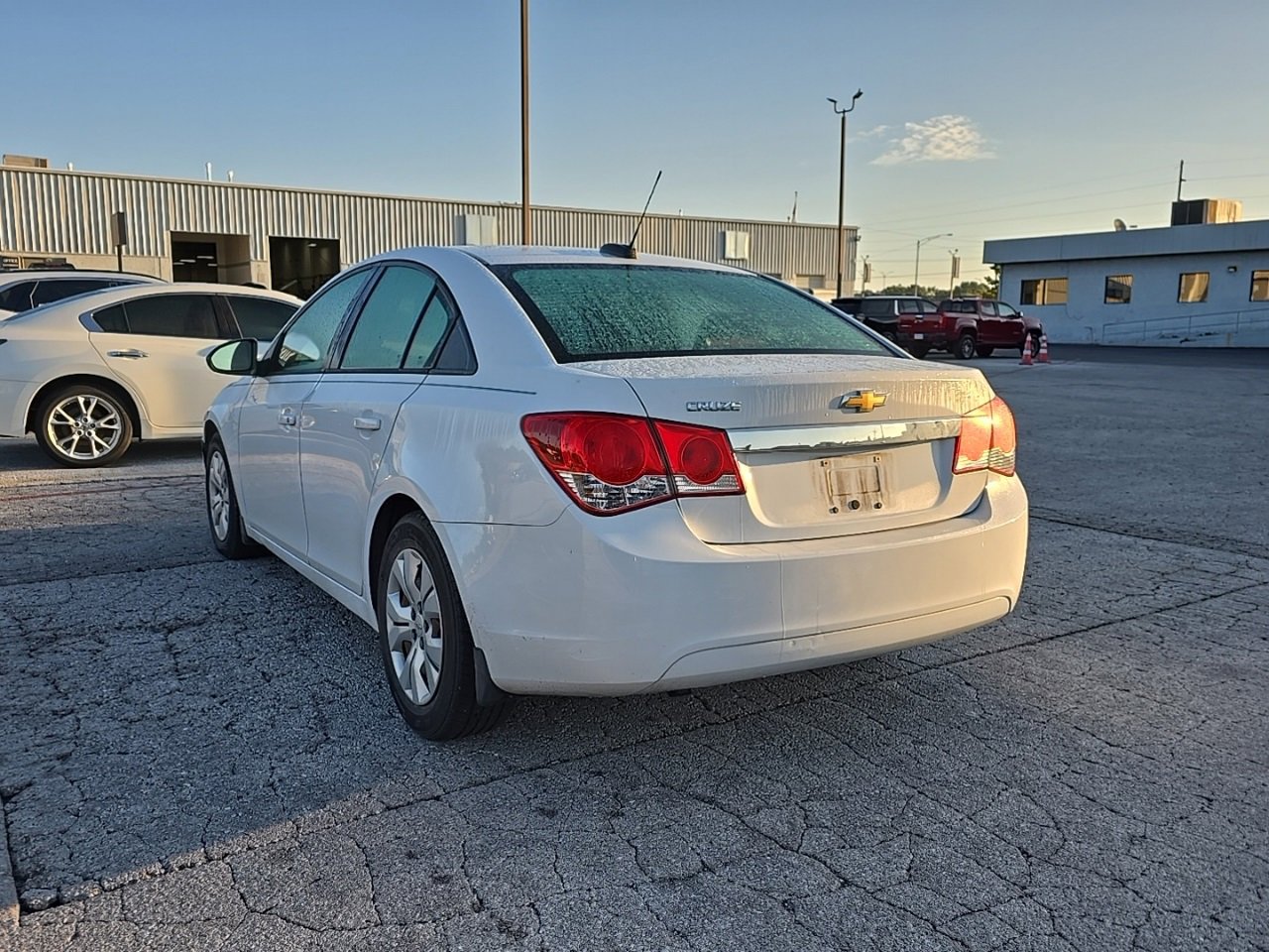 2016 Chevrolet Cruze LS photo 4