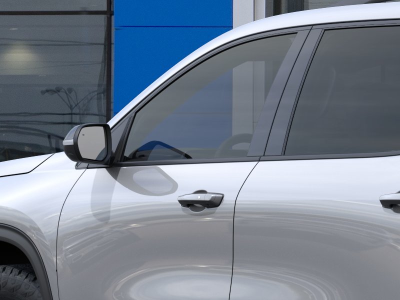 2027 Chevrolet Traverse Z71 - Photo 12