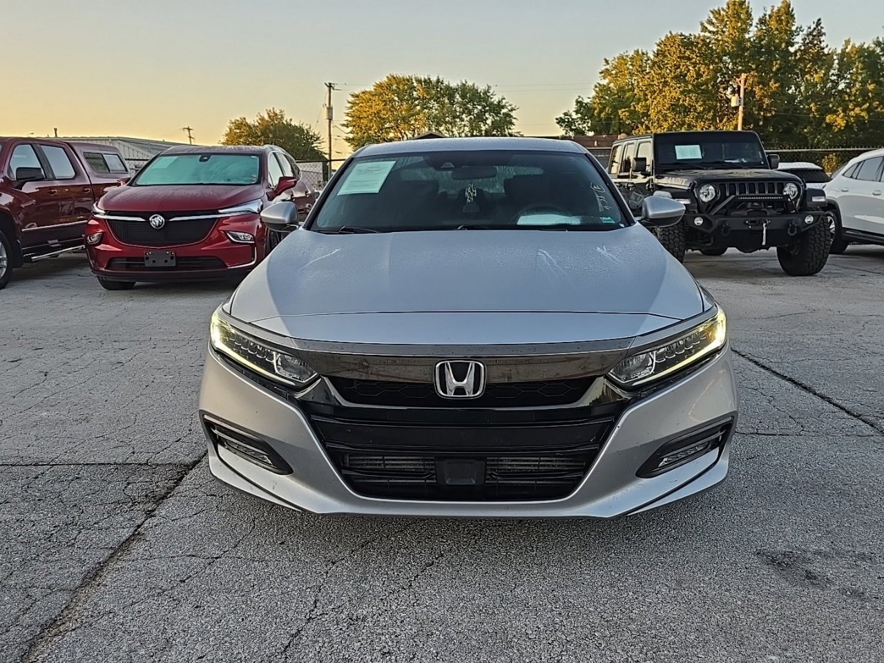 2018 Honda Accord Sport 1.5T photo 2