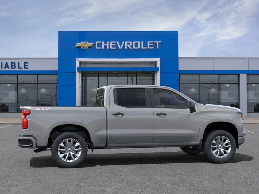 New 2025 Chevrolet Silverado 1500 Custom Truck Crew Cab