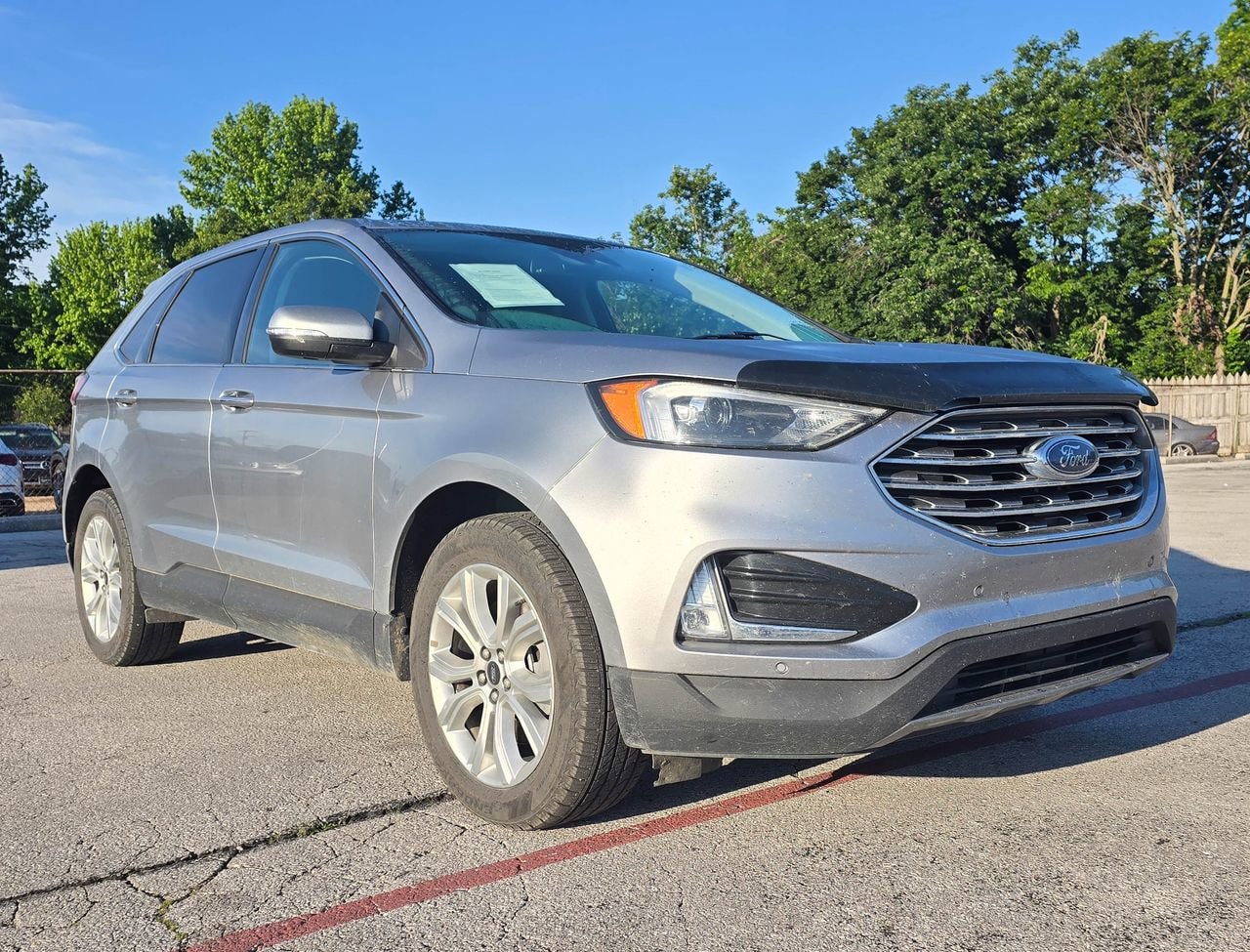 2023 Ford Edge Titanium AWD's photo
