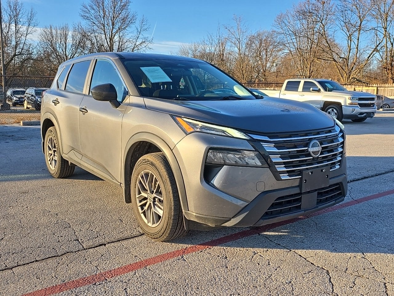 2024 Nissan Rogue S's photo