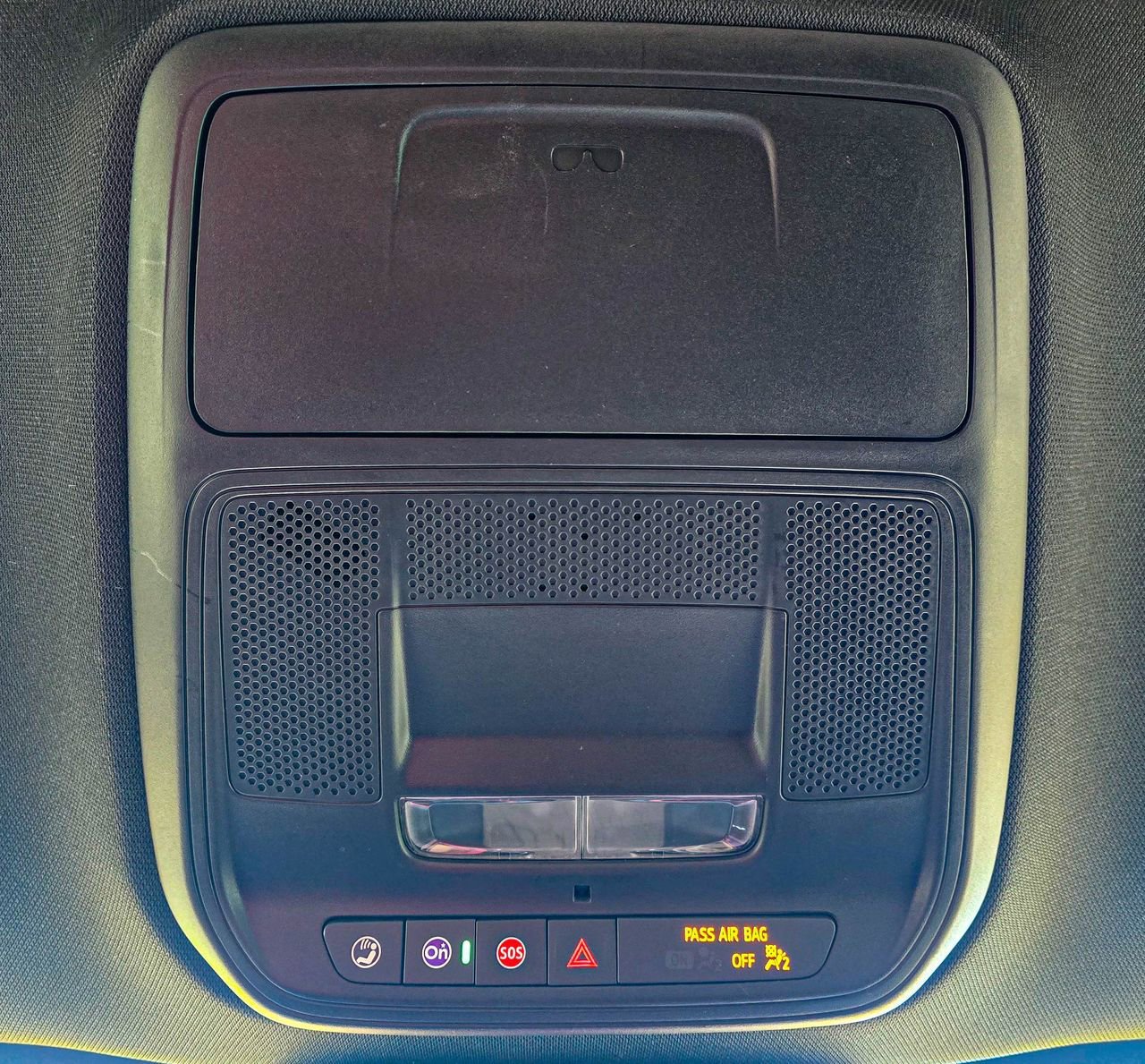 2025 GMC Acadia Elevation - Photo 30