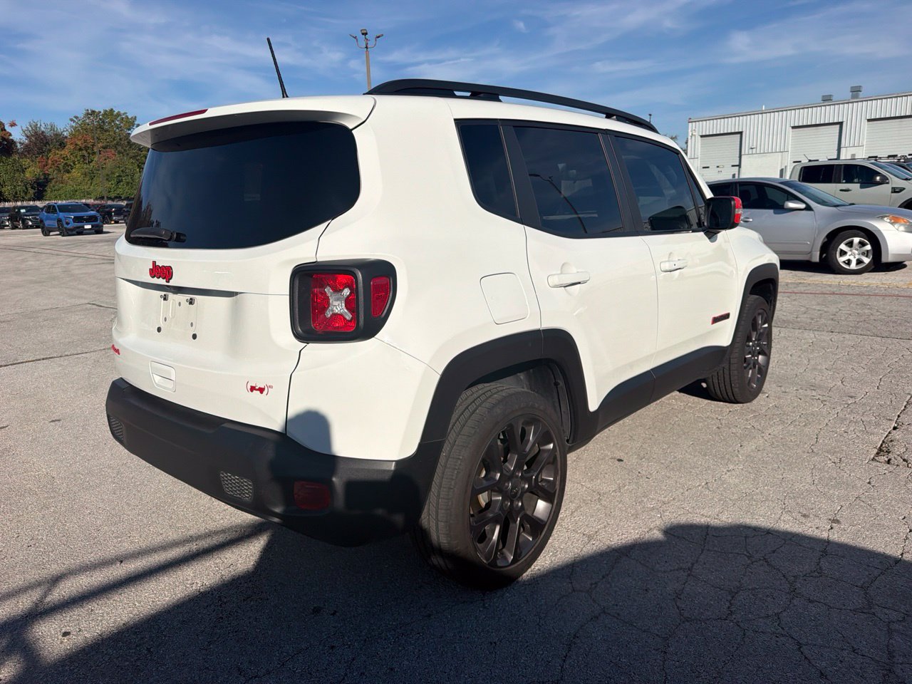 Used 2023 Jeep Renegade Latitude SUV