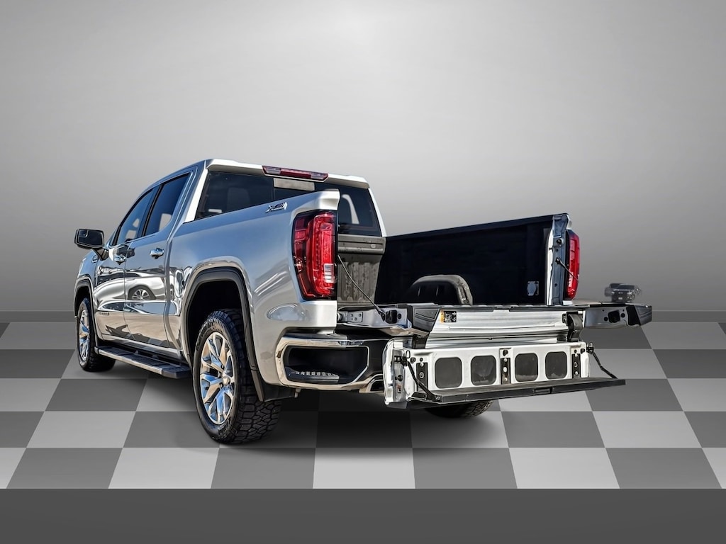 Used 2021 GMC Sierra 1500 SLT Truck Crew Cab